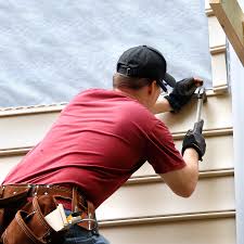 Best Siding Removal and Disposal  in Highland, IL